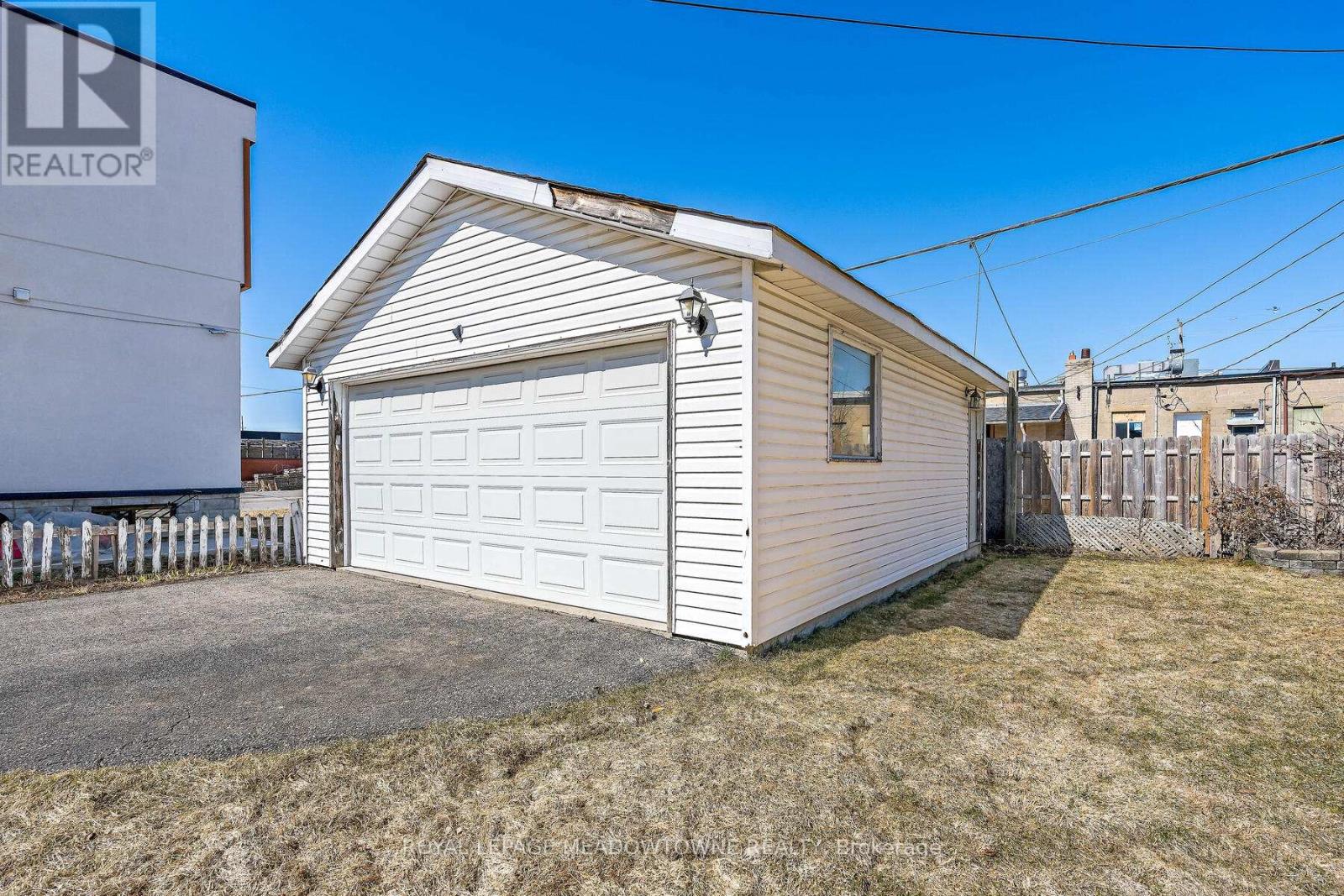 37 Prince Charles Drive, Halton Hills (Georgetown), Ontario  L7G 3T9 - Photo 29 - W13027682