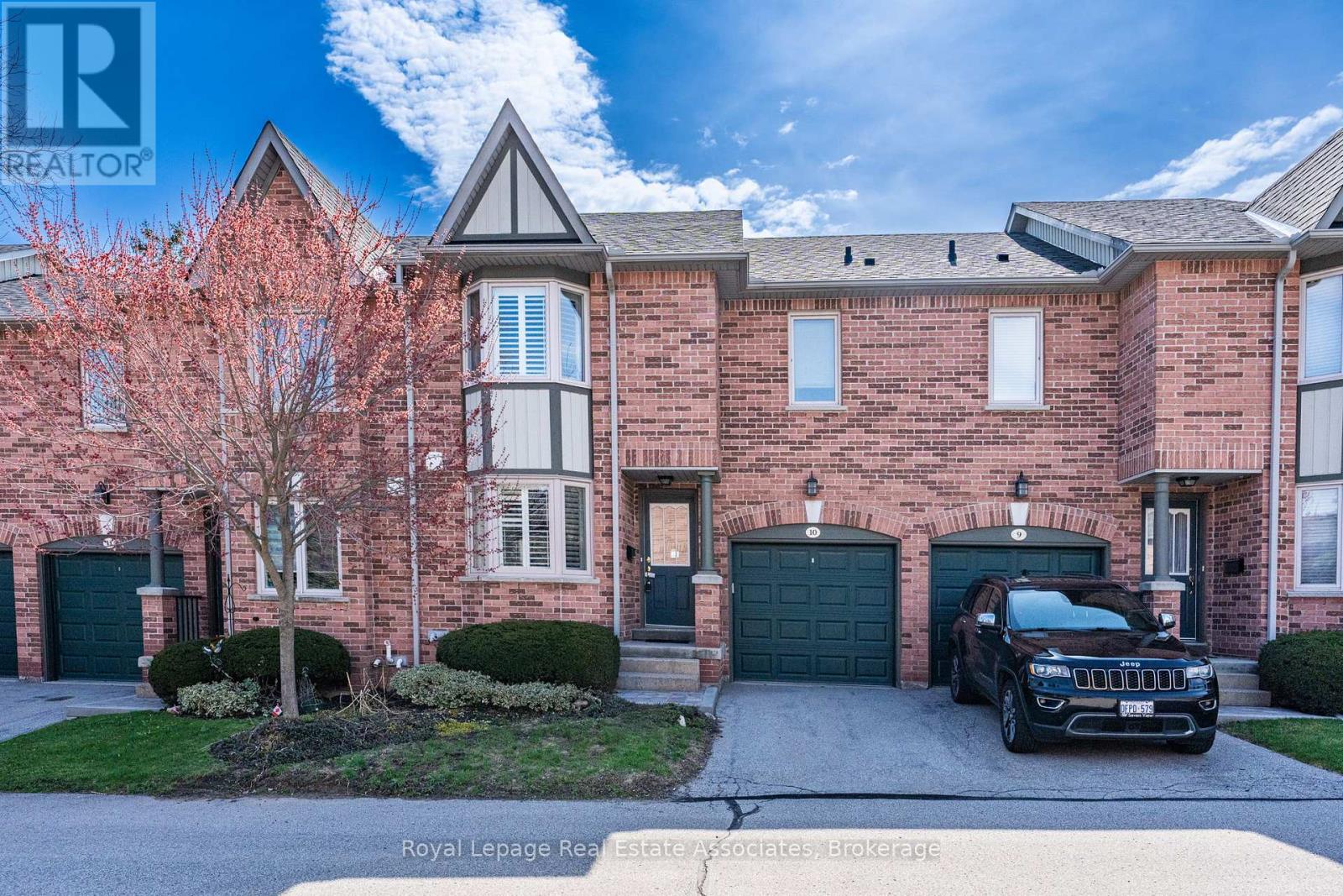 10 - 76 River Drive, Halton Hills (Georgetown), Ontario  L7G 2J2 - Photo 5 - W13027970