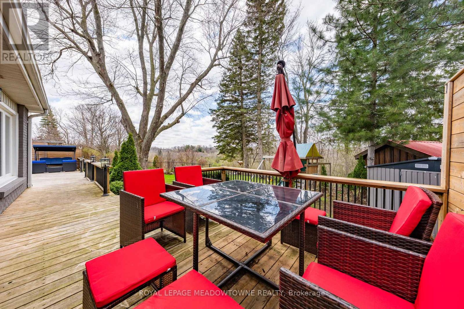 4 Chipper Court, Halton Hills (Georgetown), Ontario  L7G 1L3 - Photo 19 - W13028532