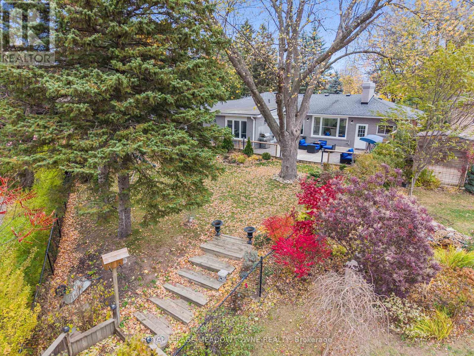 4 Chipper Court, Halton Hills (Georgetown), Ontario  L7G 1L3 - Photo 44 - W13028532