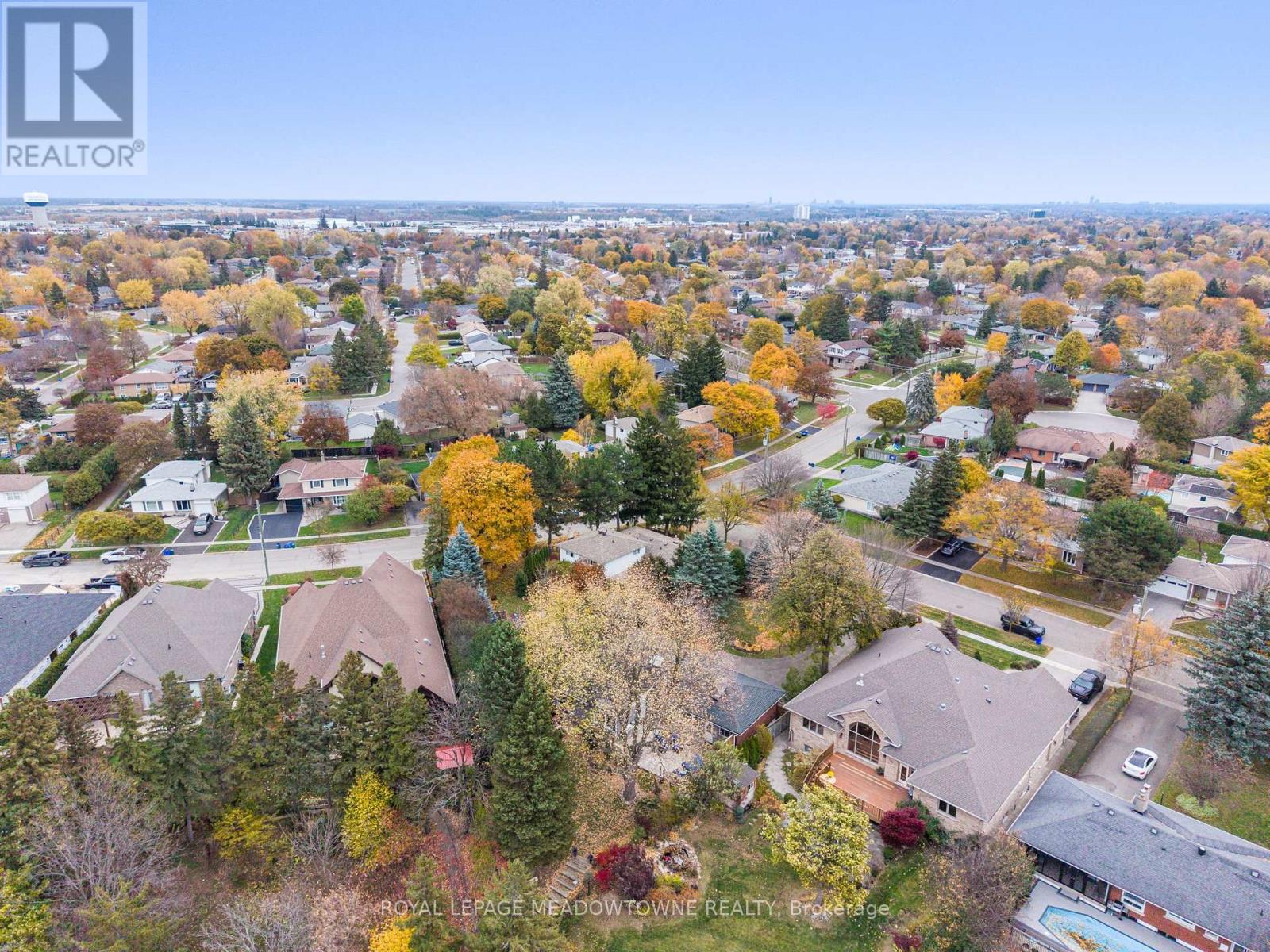 4 Chipper Court, Halton Hills (Georgetown), Ontario  L7G 1L3 - Photo 46 - W13028532