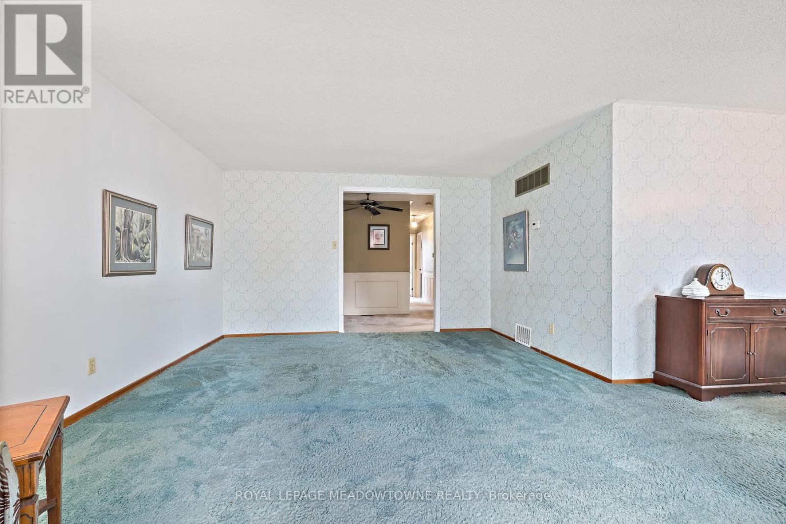 82 Mary Street, Halton Hills (Georgetown), Ontario  L7G 4V6 - Photo 13 - W13029446