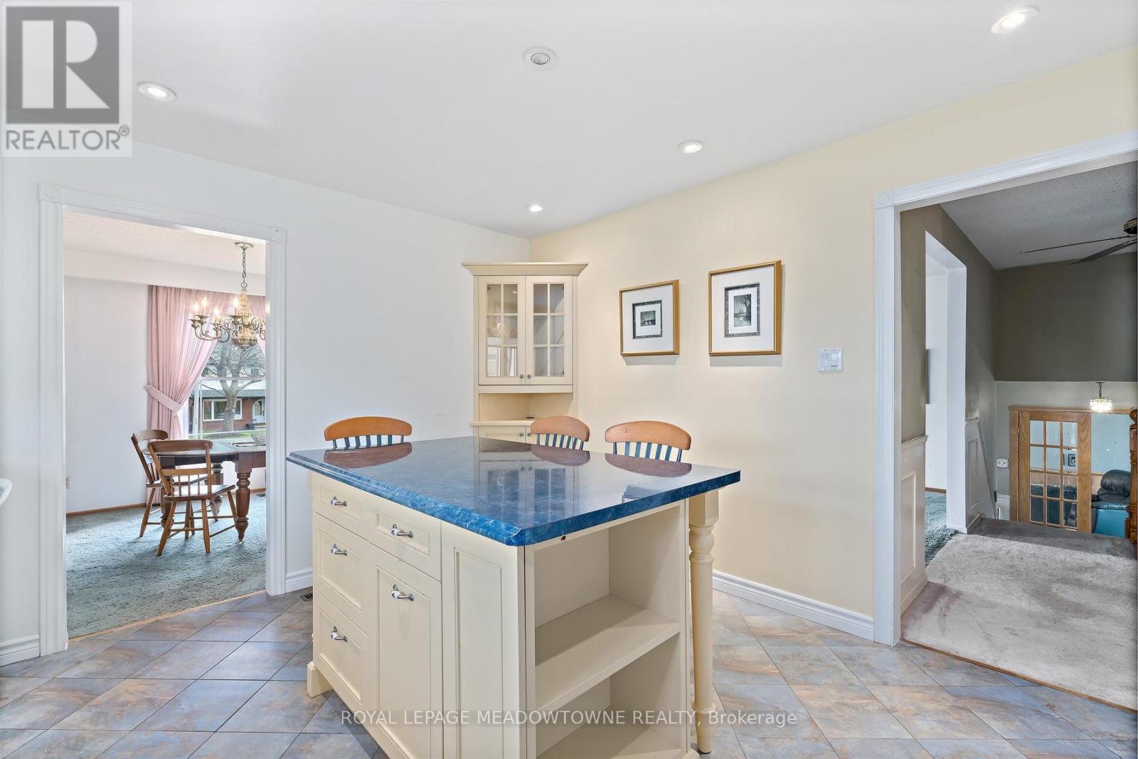 82 Mary Street, Halton Hills (Georgetown), Ontario  L7G 4V6 - Photo 20 - W13029446