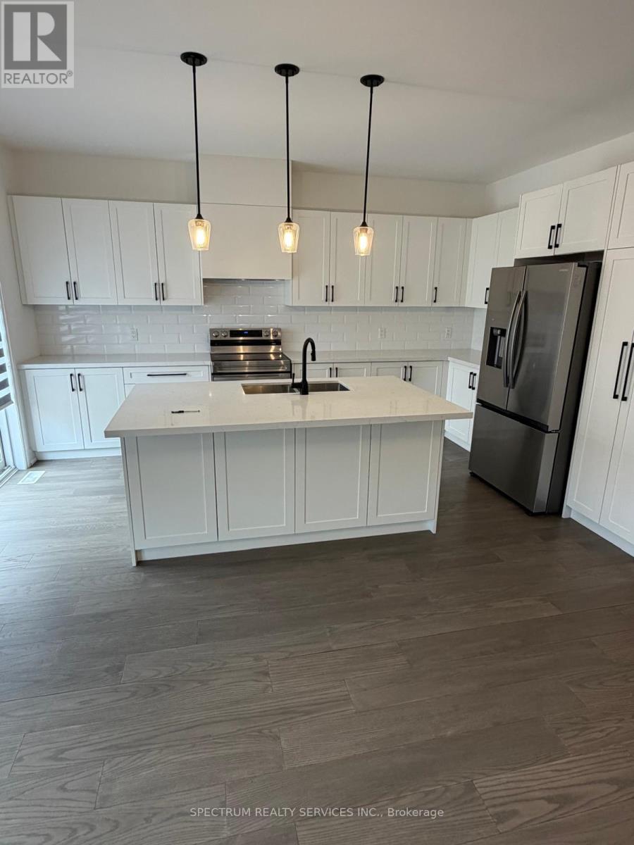 7 Santa Barbara Lane, Halton Hills (Georgetown), Ontario  L7G 0P7 - Photo 2 - W13030010