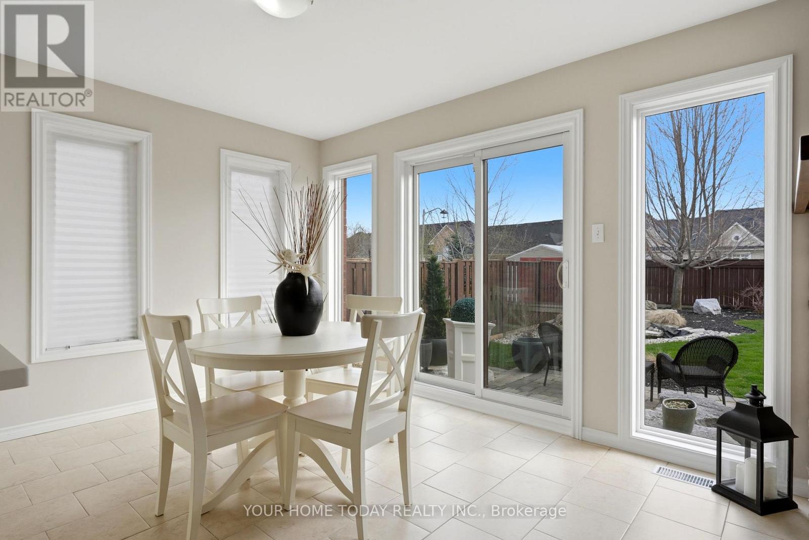 96 Lauchlin Crescent, Halton Hills (Georgetown), Ontario  L7G 5R5 - Photo 14 - W13031220