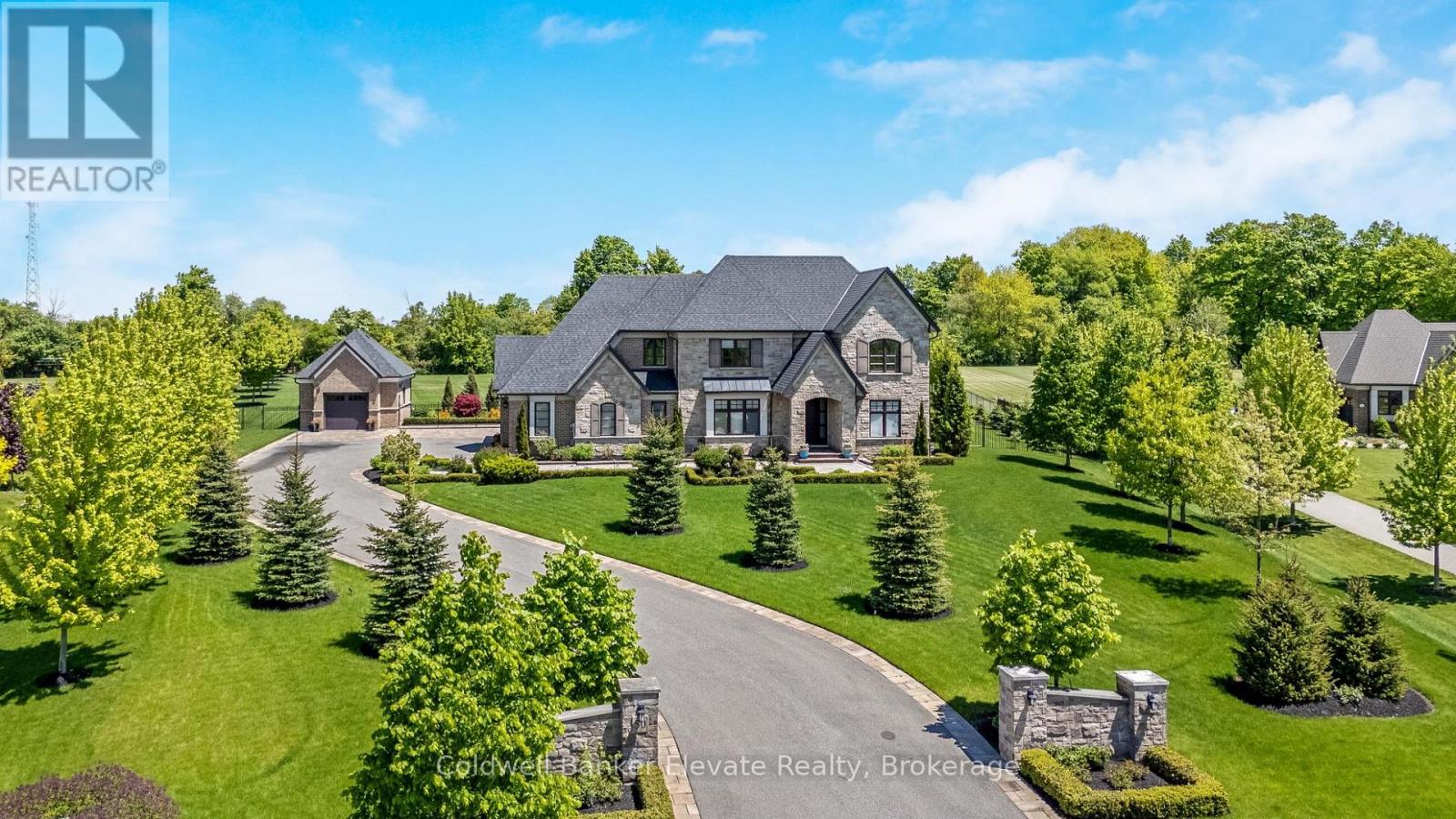 50 Autumn Circle, Halton Hills (Rural Halton Hills), Ontario  L0P 1H0 - Photo 2 - W13031692