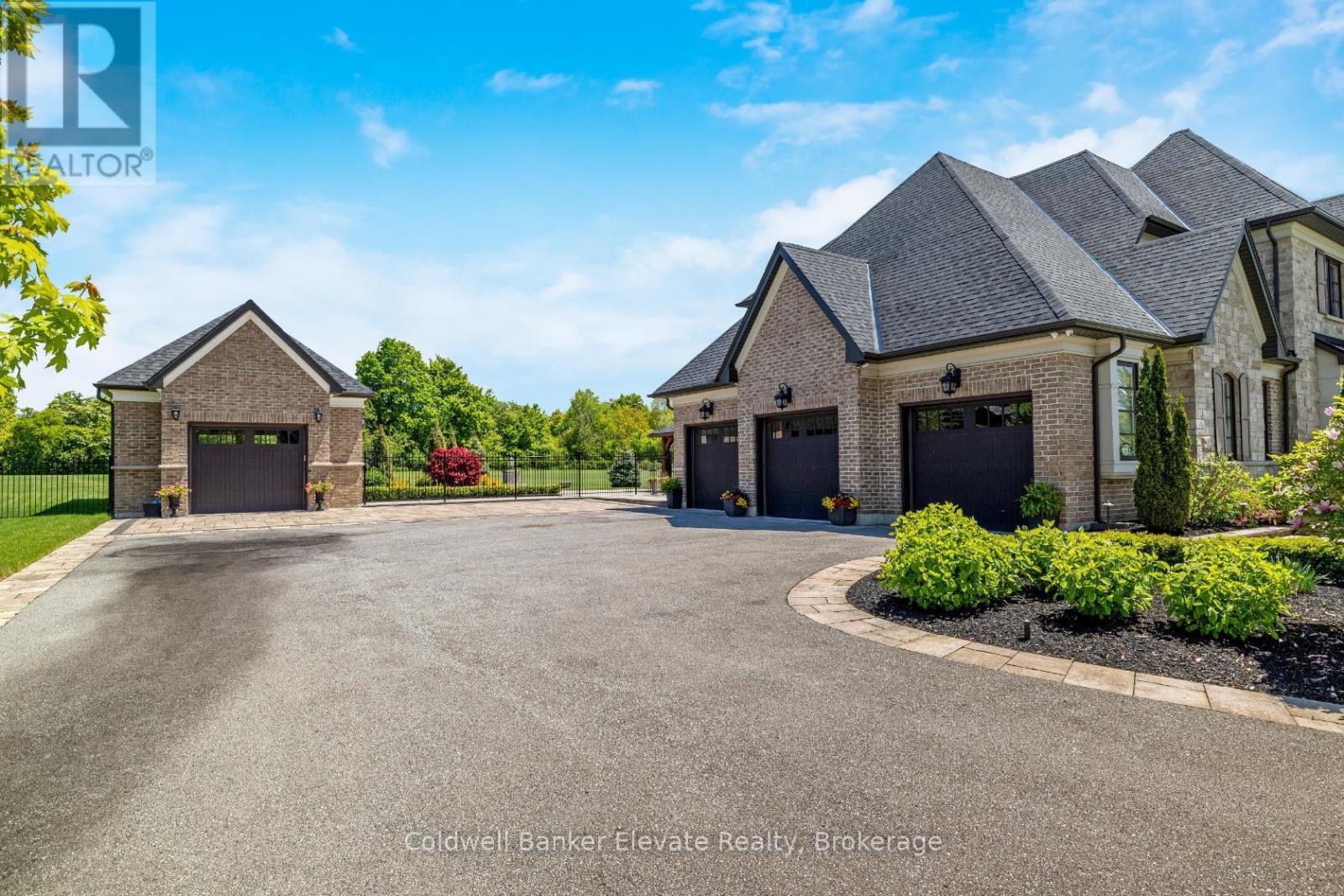 50 Autumn Circle, Halton Hills (Rural Halton Hills), Ontario  L0P 1H0 - Photo 4 - W13031692