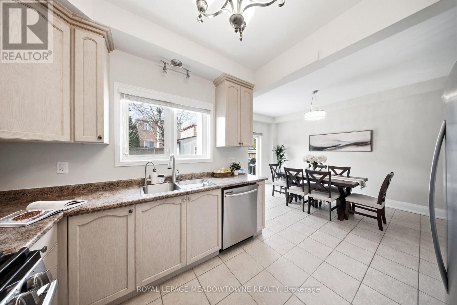 14 Eagleview Way, Halton Hills (Georgetown), Ontario  L7G 6N3 - Photo 20 - W13031708