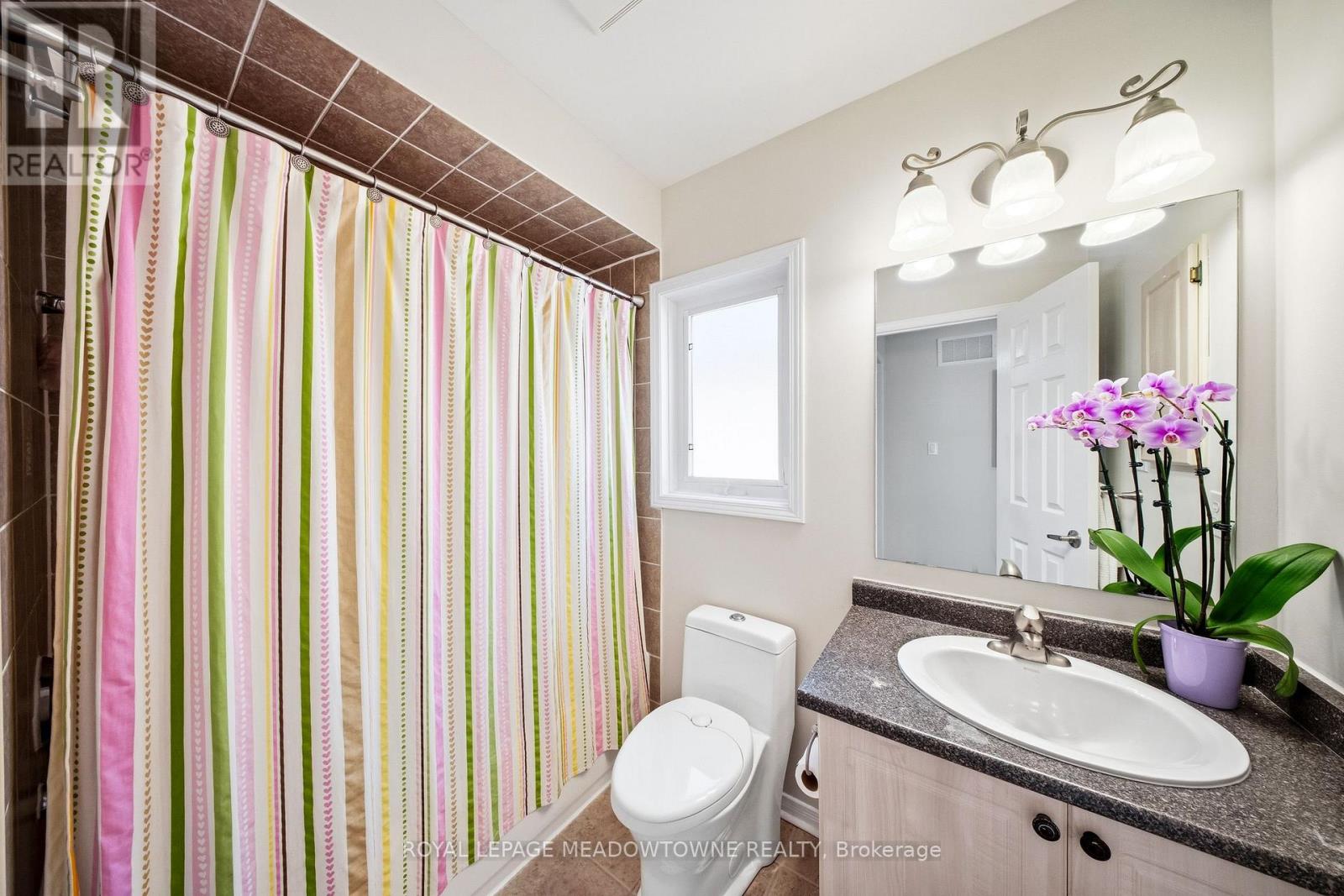 14 Eagleview Way, Halton Hills (Georgetown), Ontario  L7G 6N3 - Photo 35 - W13031708