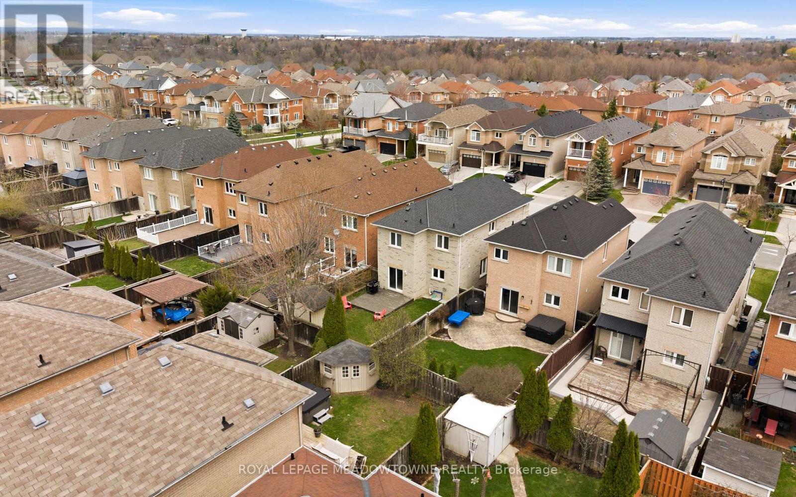 14 Eagleview Way, Halton Hills (Georgetown), Ontario  L7G 6N3 - Photo 46 - W13031708