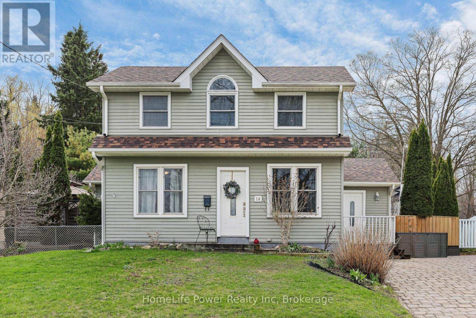 14 Erin Street, Halton Hills (Glen Williams), Ontario  L7G 3M6 - Photo 2 - W13033766