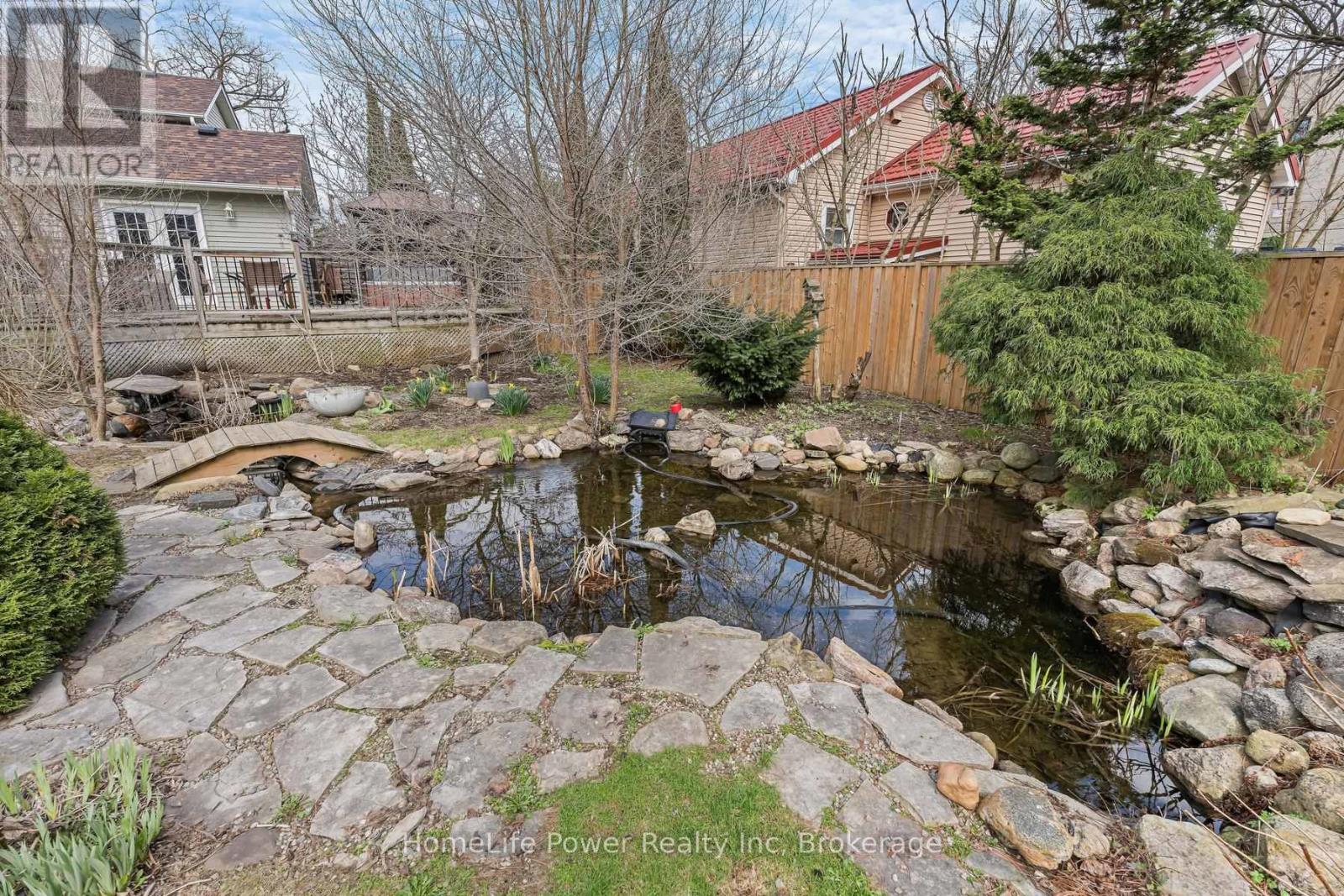 14 Erin Street, Halton Hills (Glen Williams), Ontario  L7G 3M6 - Photo 30 - W13033766