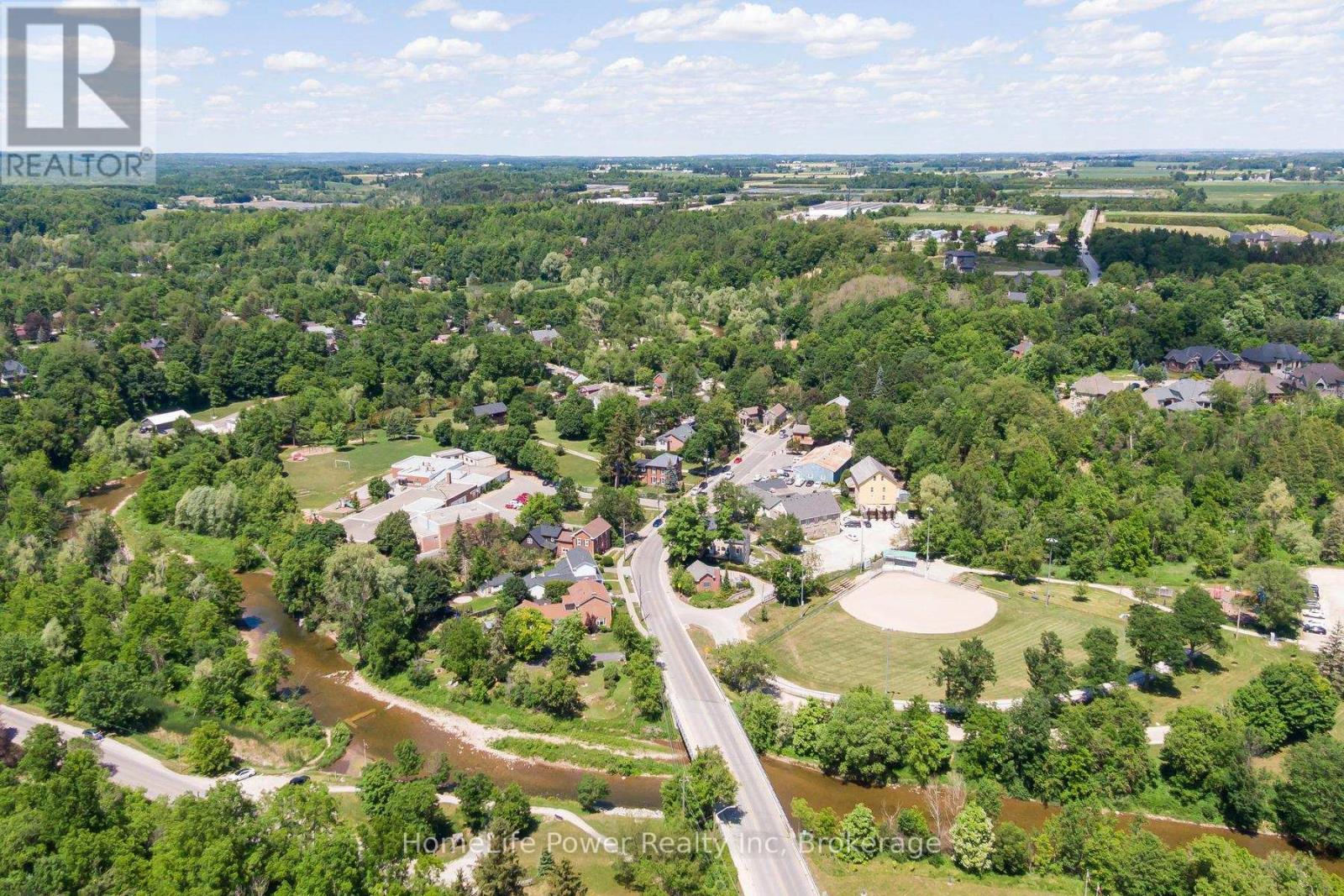 14 Erin Street, Halton Hills (Glen Williams), Ontario  L7G 3M6 - Photo 40 - W13033766