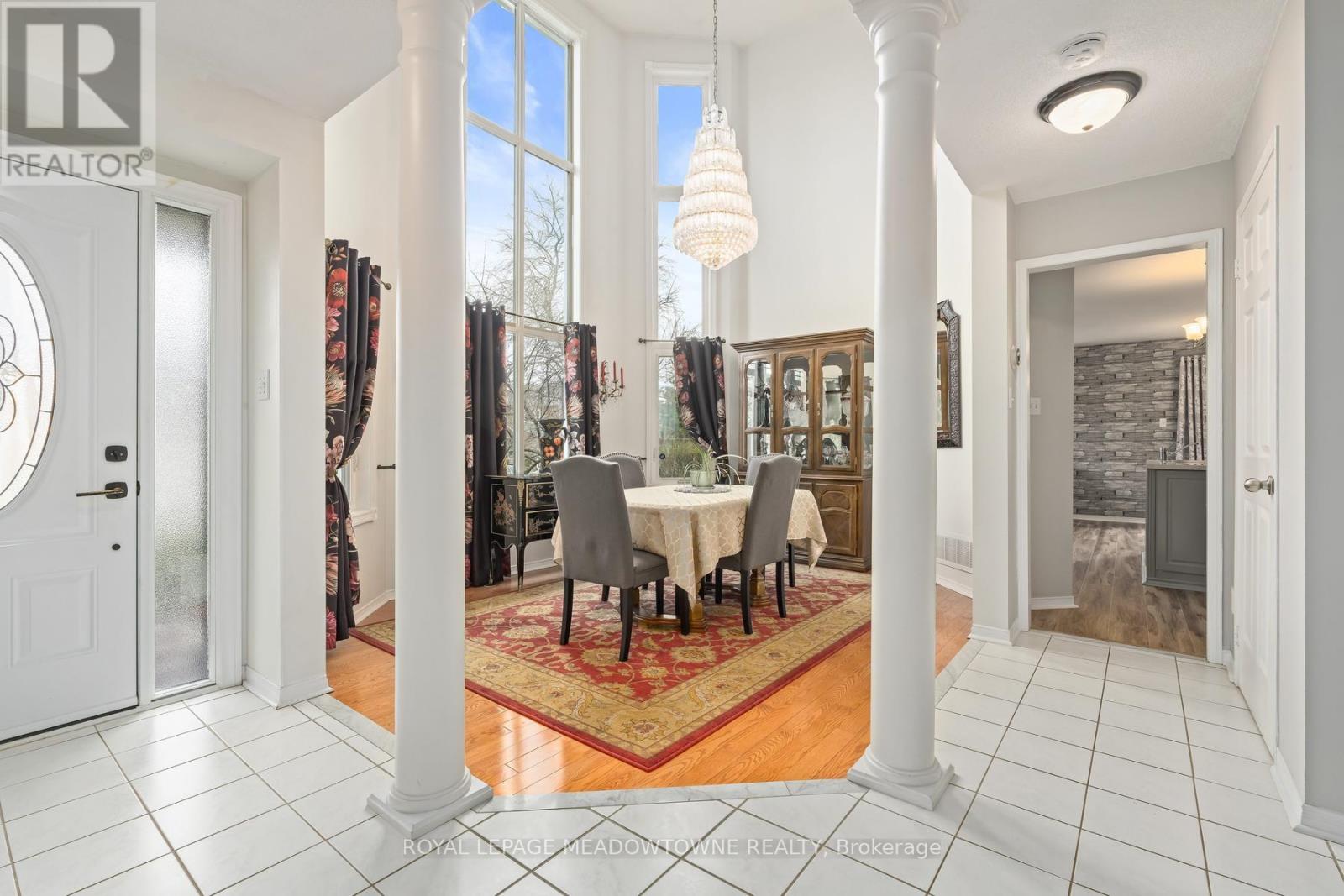 55 James Young Drive, Halton Hills (Georgetown), Ontario  L7G 5S5 - Photo 12 - W13034248