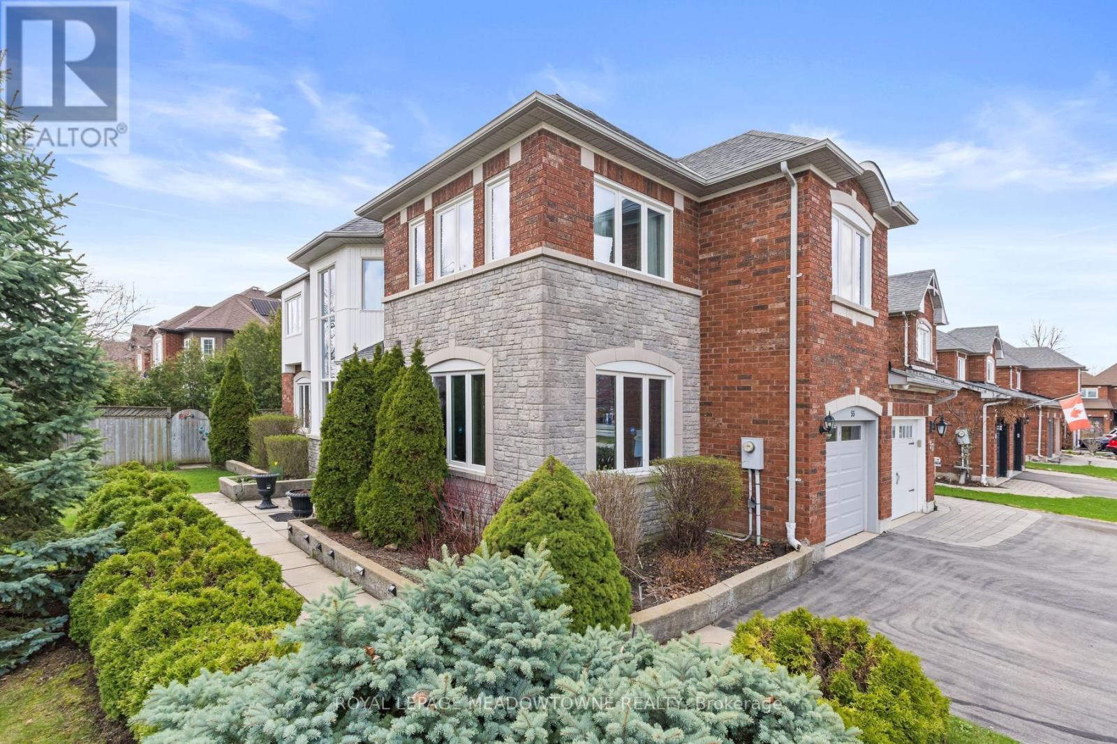 55 James Young Drive, Halton Hills (Georgetown), Ontario  L7G 5S5 - Photo 5 - W13034248