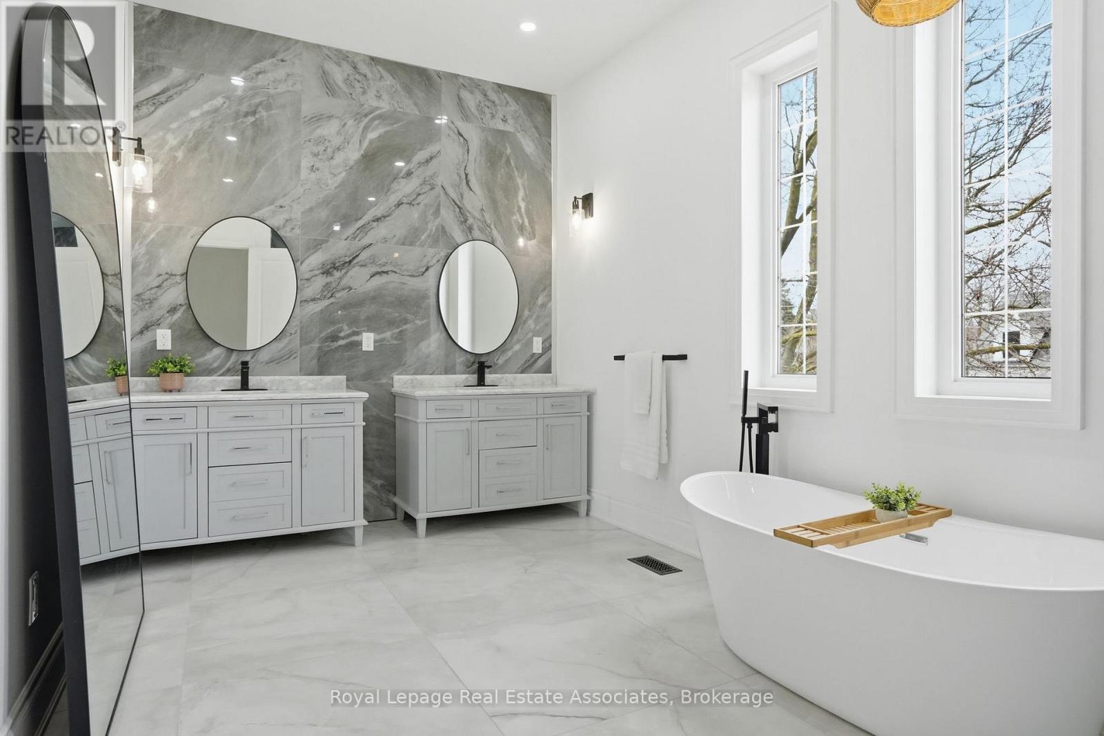 161 Mill Street, Halton Hills (Georgetown), Ontario  L7G 2C4 - Photo 29 - W13034484