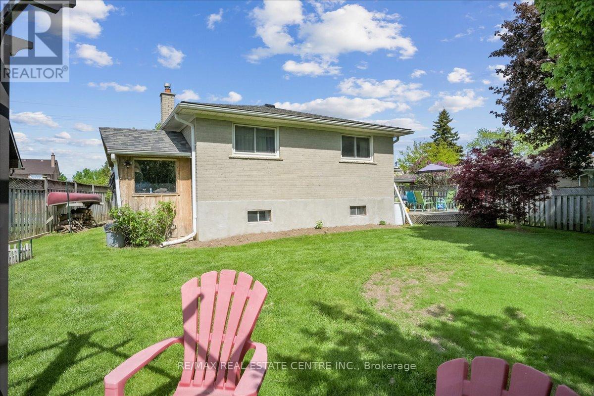 74 Mountainview Road S, Halton Hills (Georgetown), Ontario  L7G 4K5 - Photo 38 - W13035236