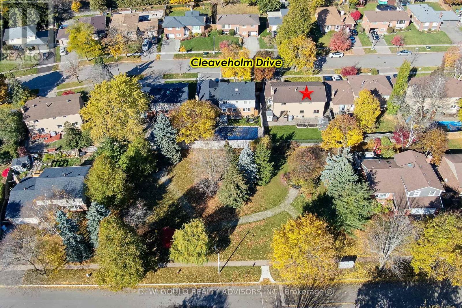 41 Cleaveholm Drive, Halton Hills (Georgetown), Ontario  L7G 3E3 - Photo 7 - W13038032