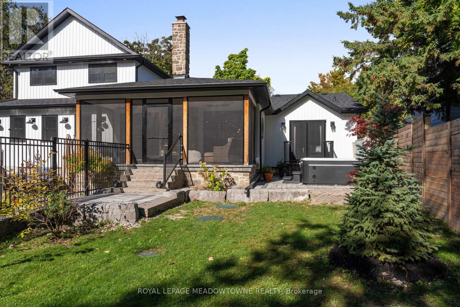 10916 22nd Side Road, Halton Hills (Limehouse), Ontario  L0P 1H0 - Photo 43 - W13039514