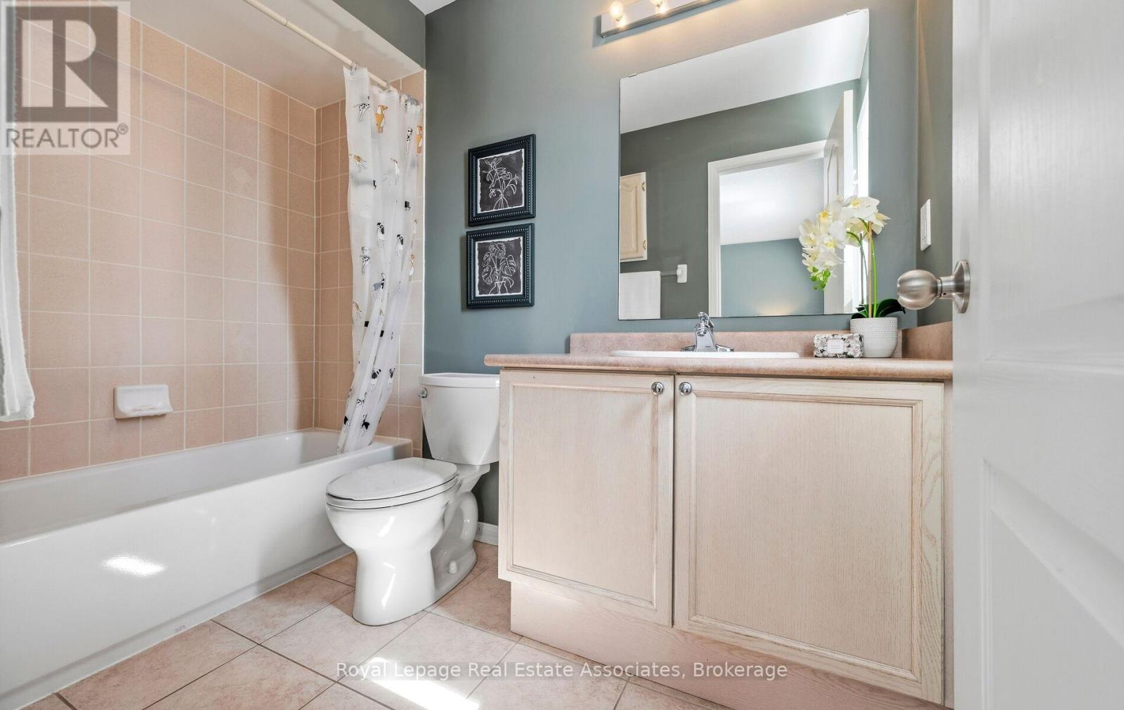 26 Snowberry Crescent, Halton Hills (Georgetown), Ontario  L7G 6M4 - Photo 18 - W13040294