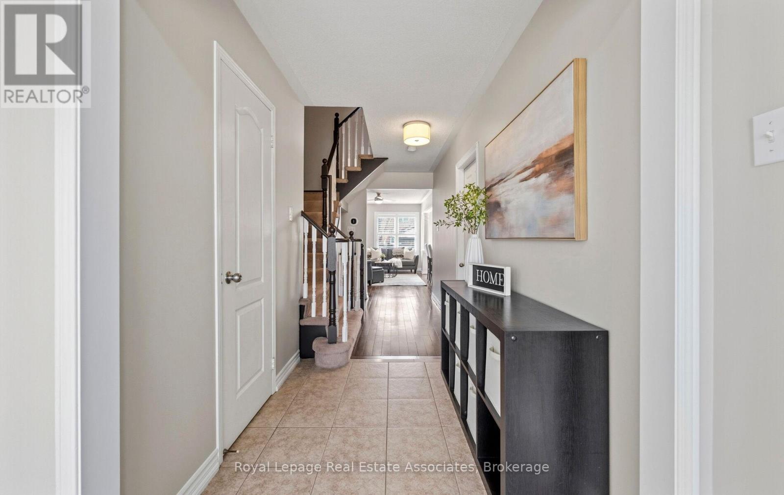 26 Snowberry Crescent, Halton Hills (Georgetown), Ontario  L7G 6M4 - Photo 2 - W13040294