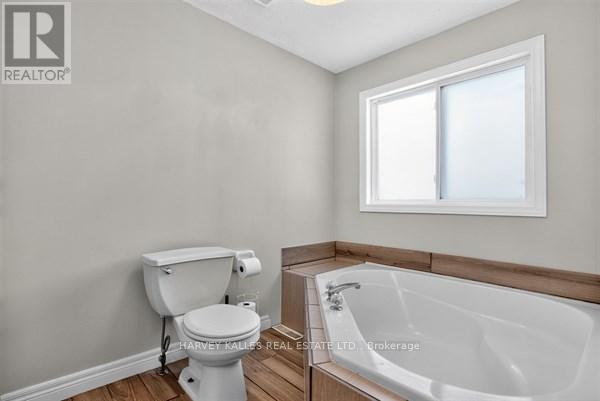 71 Beardmore Crescent, Halton Hills (Ac Acton), Ontario  L7J 2Z1 - Photo 26 - W13040326