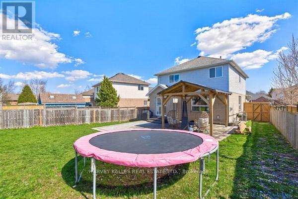 71 Beardmore Crescent, Halton Hills (Ac Acton), Ontario  L7J 2Z1 - Photo 43 - W13040326