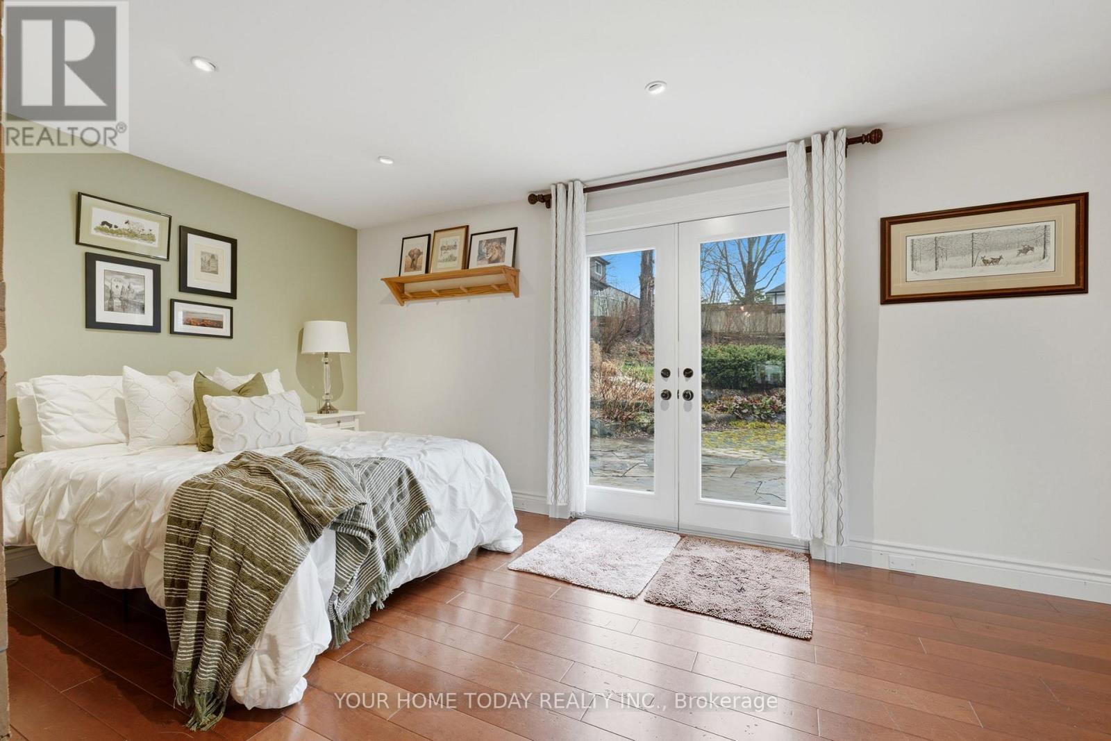 36 Queen Street, Halton Hills (Georgetown), Ontario  L7G 2E6 - Photo 15 - W13041692