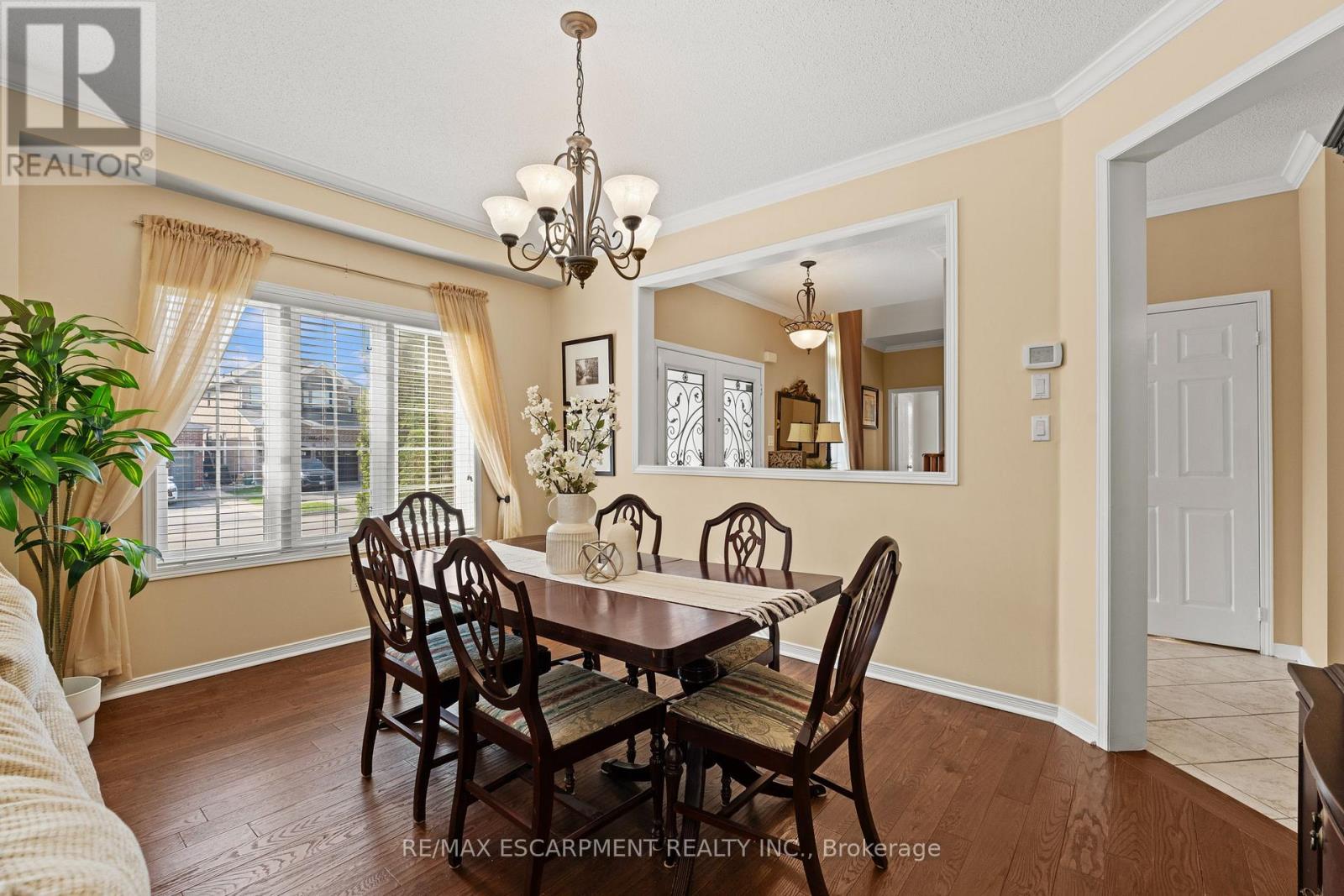 200 Miller Drive, Halton Hills (Georgetown), Ontario  L7G 6N3 - Photo 11 - W13042490