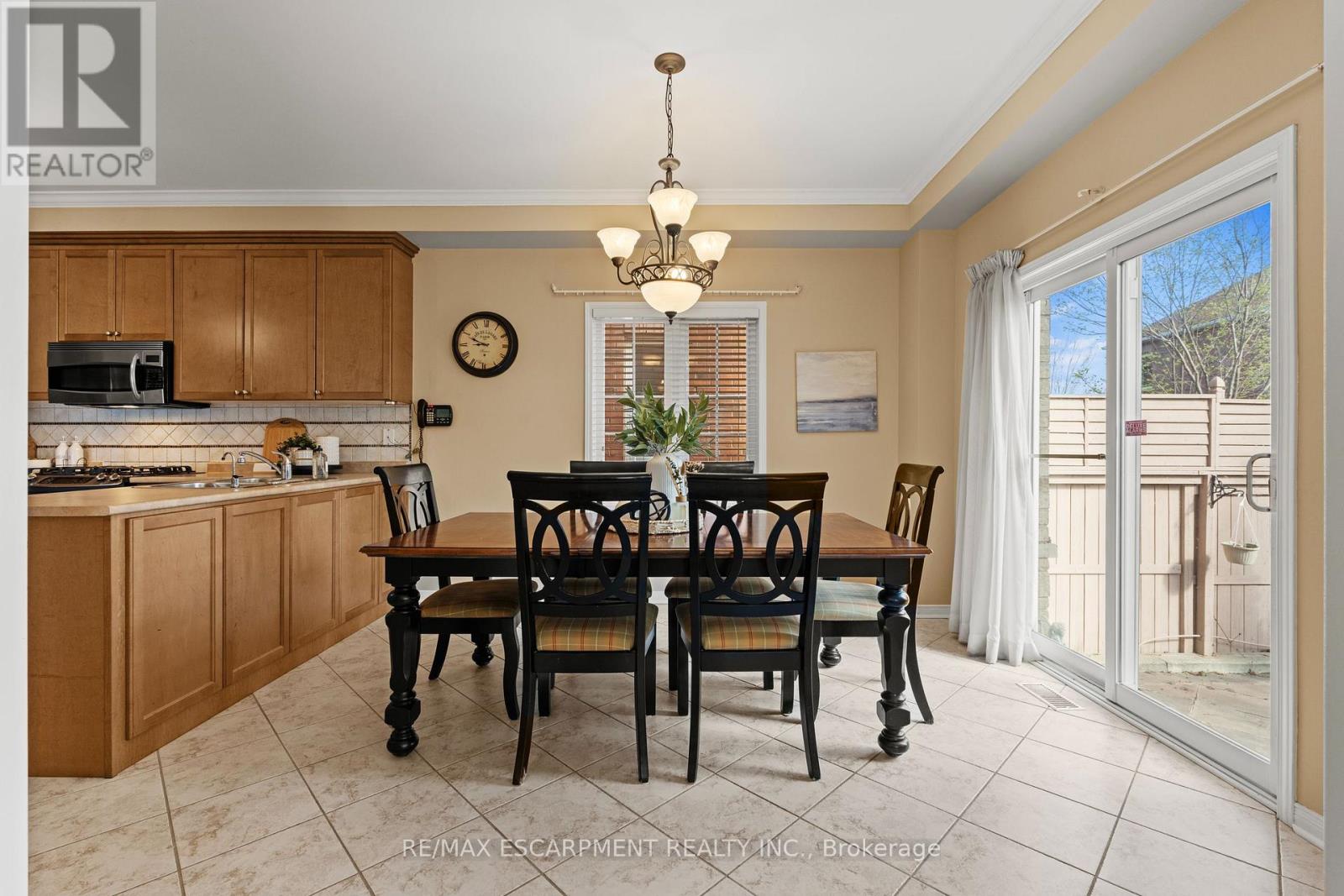 200 Miller Drive, Halton Hills (Georgetown), Ontario  L7G 6N3 - Photo 16 - W13042490