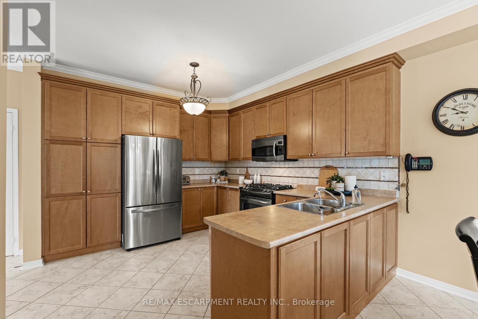 200 Miller Drive, Halton Hills (Georgetown), Ontario  L7G 6N3 - Photo 17 - W13042490