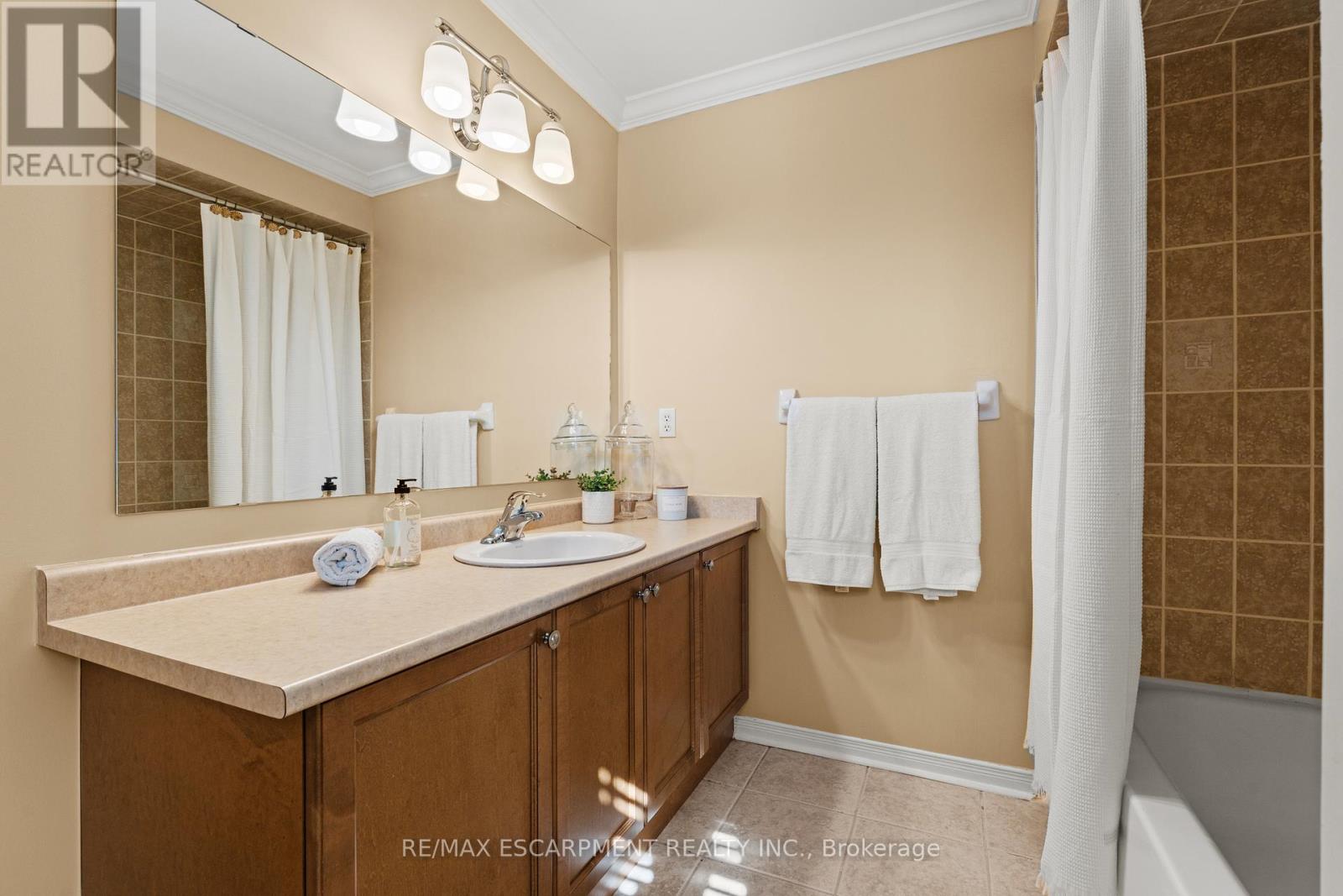 200 Miller Drive, Halton Hills (Georgetown), Ontario  L7G 6N3 - Photo 28 - W13042490