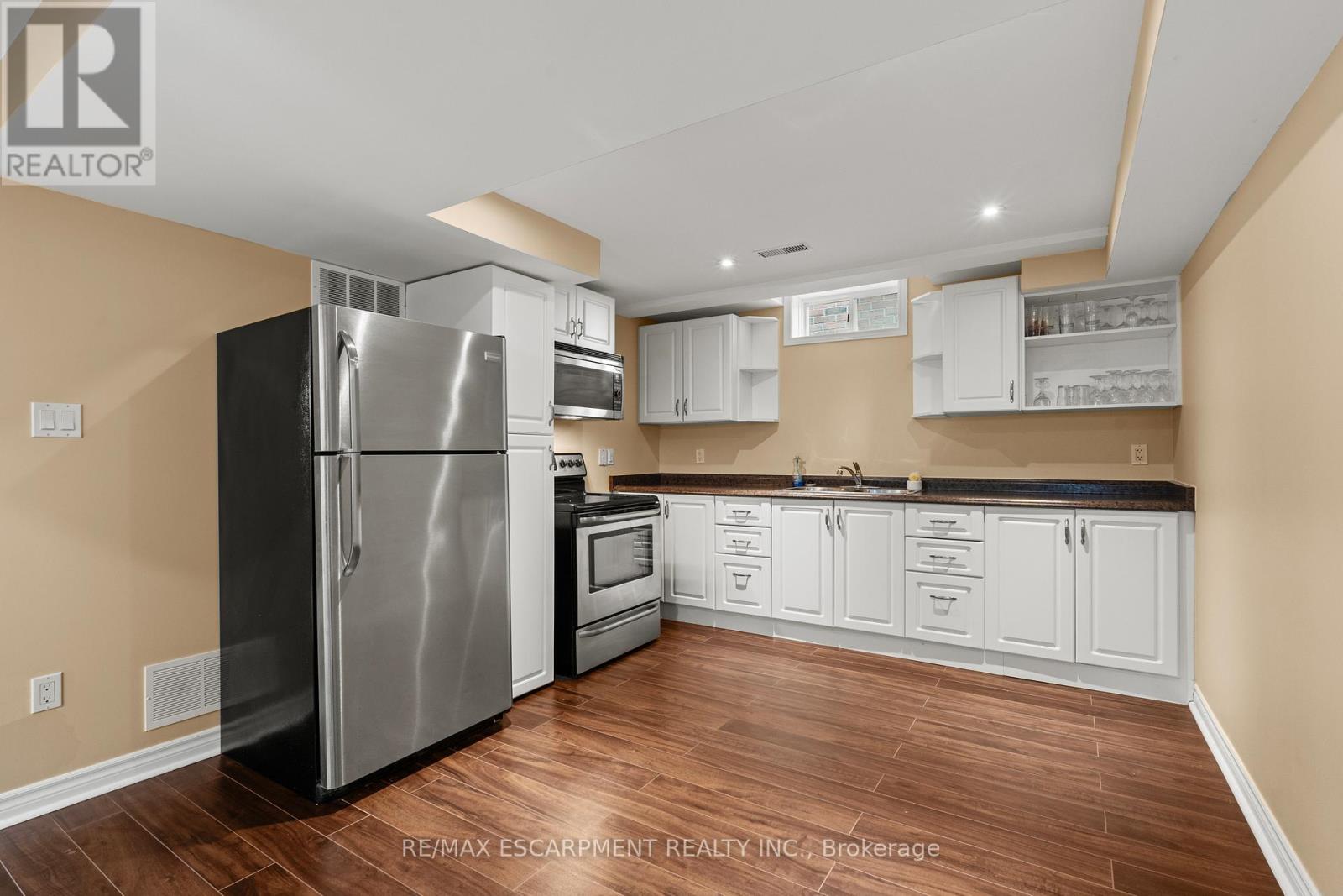 200 Miller Drive, Halton Hills (Georgetown), Ontario  L7G 6N3 - Photo 37 - W13042490