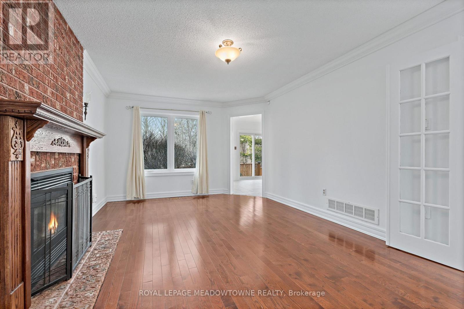 29 Hamilton Crescent, Halton Hills (Georgetown), Ontario  L7G 5K9 - Photo 12 - W13042904