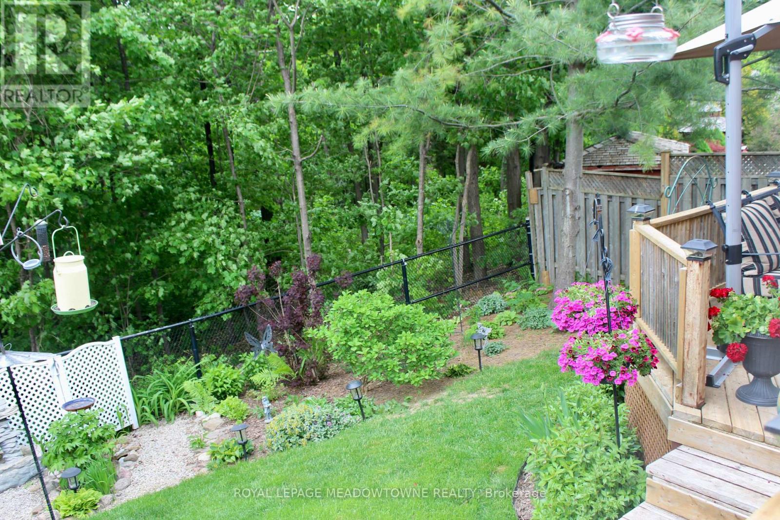 29 Hamilton Crescent, Halton Hills (Georgetown), Ontario  L7G 5K9 - Photo 45 - W13042904