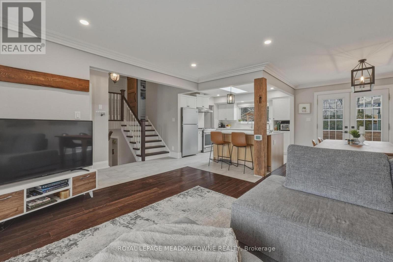 5 Rosefield Drive, Halton Hills (Georgetown), Ontario  L7G 4R2 - Photo 13 - W13043104