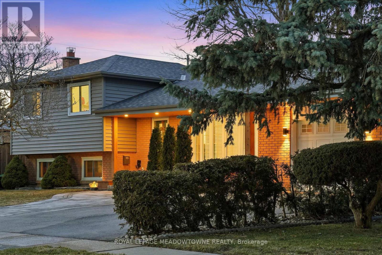 5 Rosefield Drive, Halton Hills (Georgetown), Ontario  L7G 4R2 - Photo 35 - W13043104