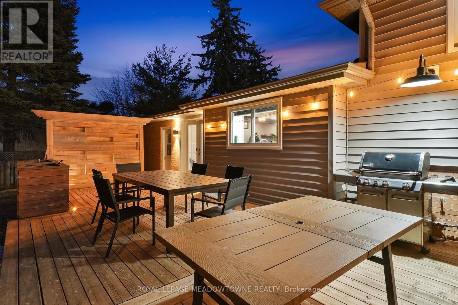 5 Rosefield Drive, Halton Hills (Georgetown), Ontario  L7G 4R2 - Photo 37 - W13043104