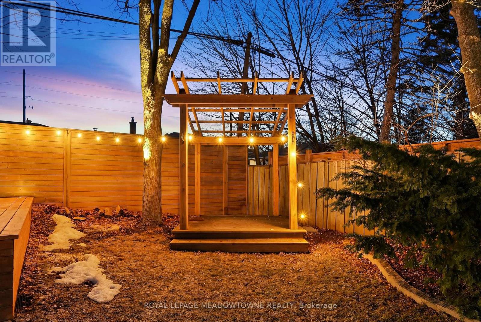 5 Rosefield Drive, Halton Hills (Georgetown), Ontario  L7G 4R2 - Photo 43 - W13043104