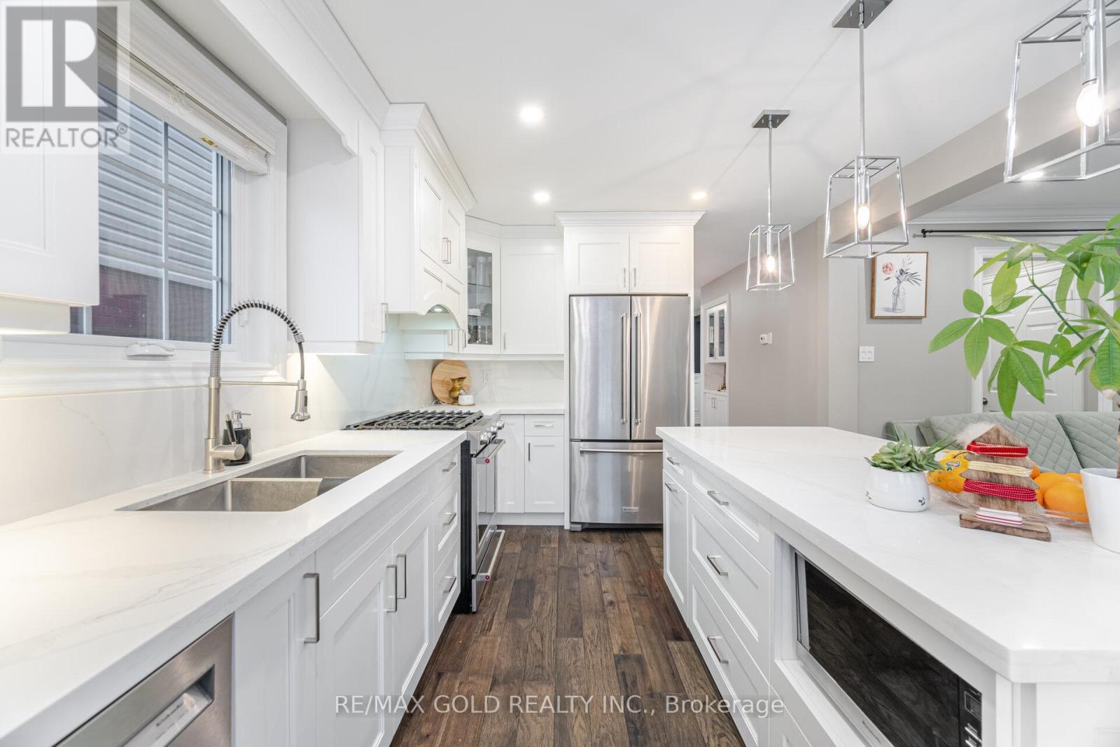 70 Curry Crescent, Halton Hills (Georgetown), Ontario  L7G 5T1 - Photo 13 - W13045850