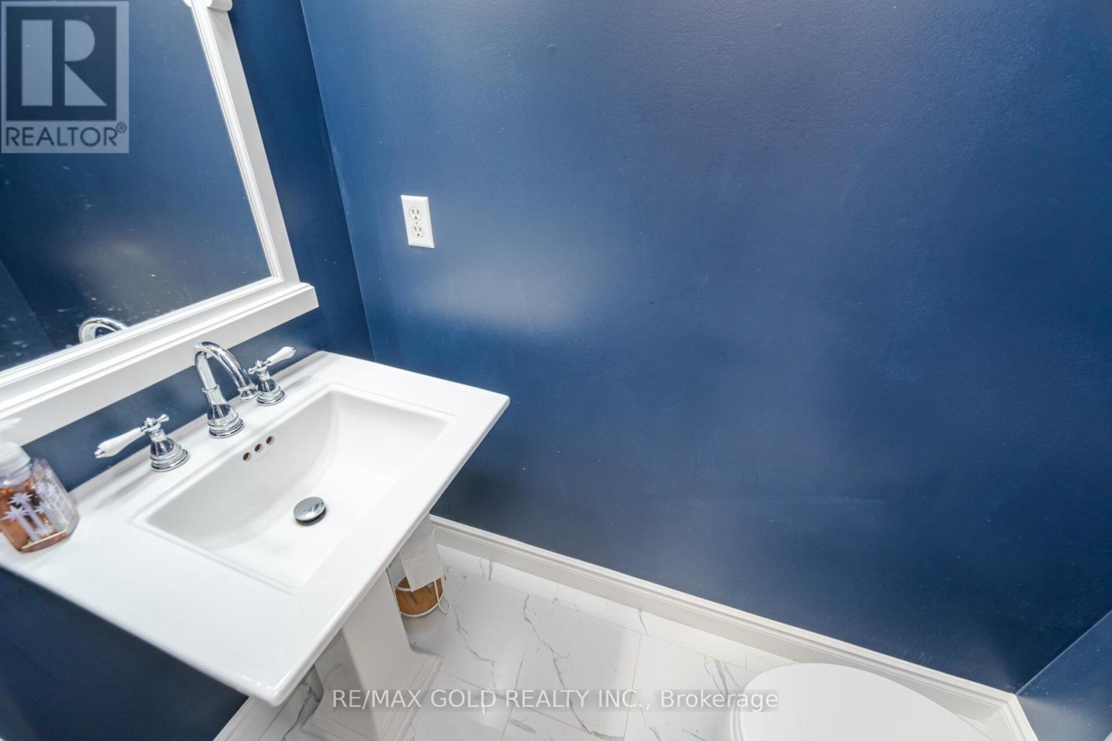 70 Curry Crescent, Halton Hills (Georgetown), Ontario  L7G 5T1 - Photo 18 - W13045850