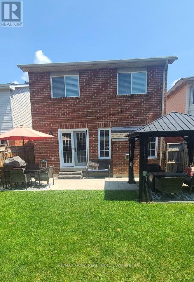 70 Curry Crescent, Halton Hills (Georgetown), Ontario  L7G 5T1 - Photo 40 - W13045850