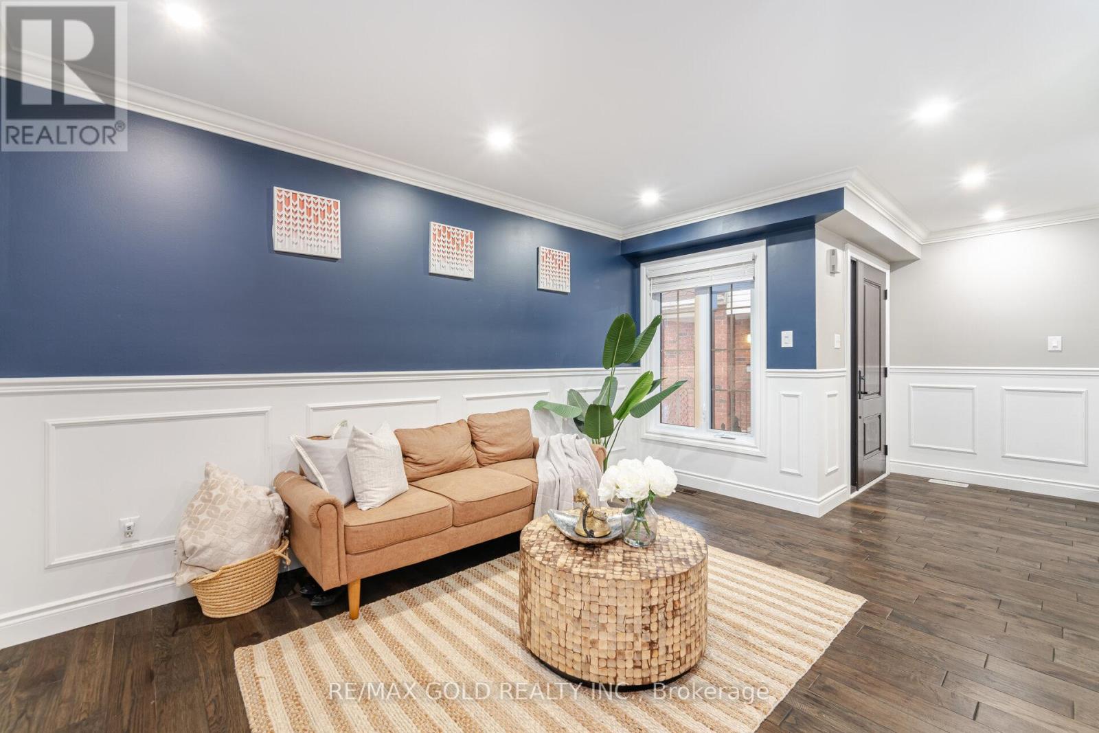 70 Curry Crescent, Halton Hills (Georgetown), Ontario  L7G 5T1 - Photo 5 - W13045850