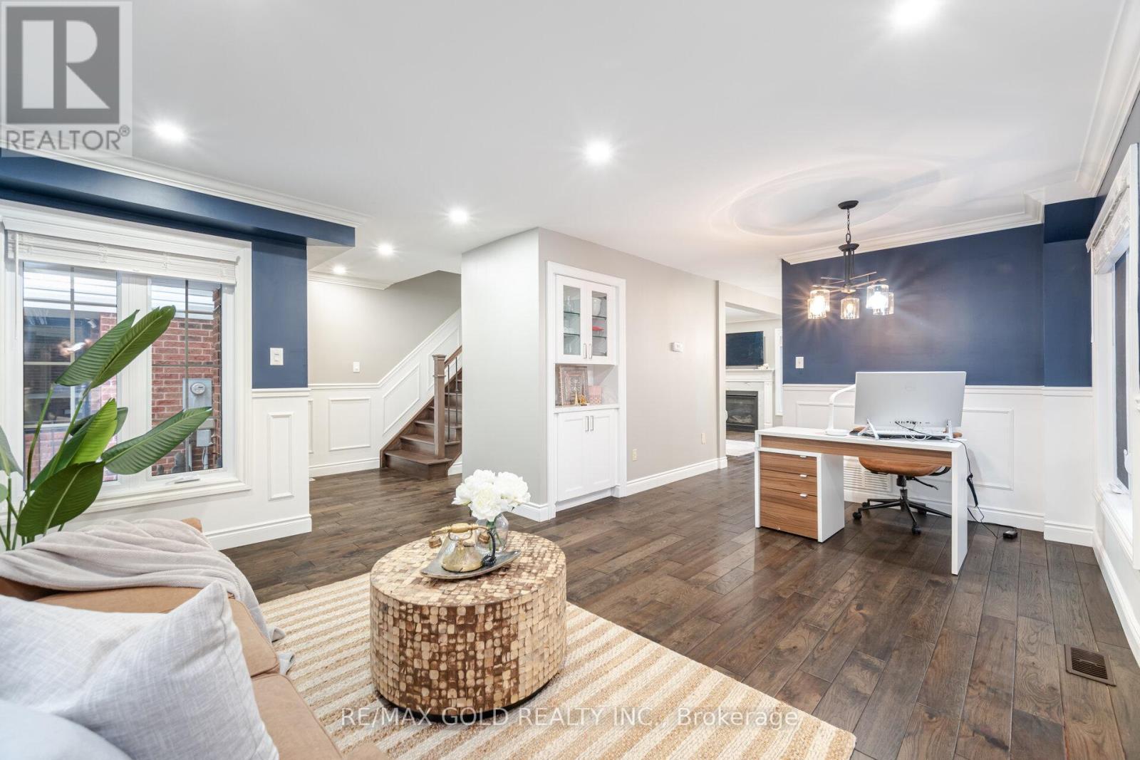 70 Curry Crescent, Halton Hills (Georgetown), Ontario  L7G 5T1 - Photo 7 - W13045850