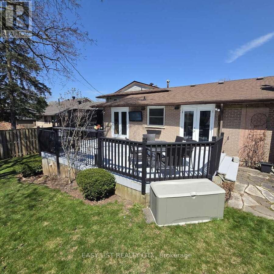 233 Elmore Drive, Halton Hills (Ac Acton), Ontario  L7J 1T8 - Photo 28 - W13046152