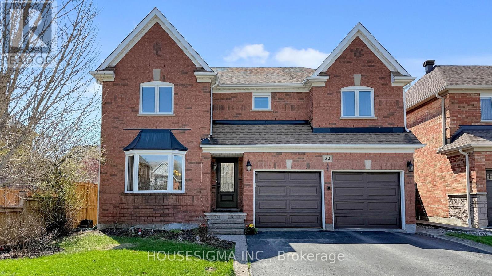 32 Willoughby Way, Halton Hills (Georgetown), Ontario  L7G 6C4 - Photo 1 - W13046758