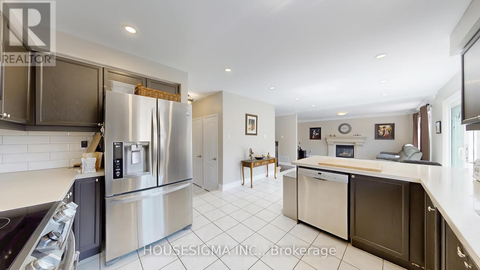 32 Willoughby Way, Halton Hills (Georgetown), Ontario  L7G 6C4 - Photo 15 - W13046758