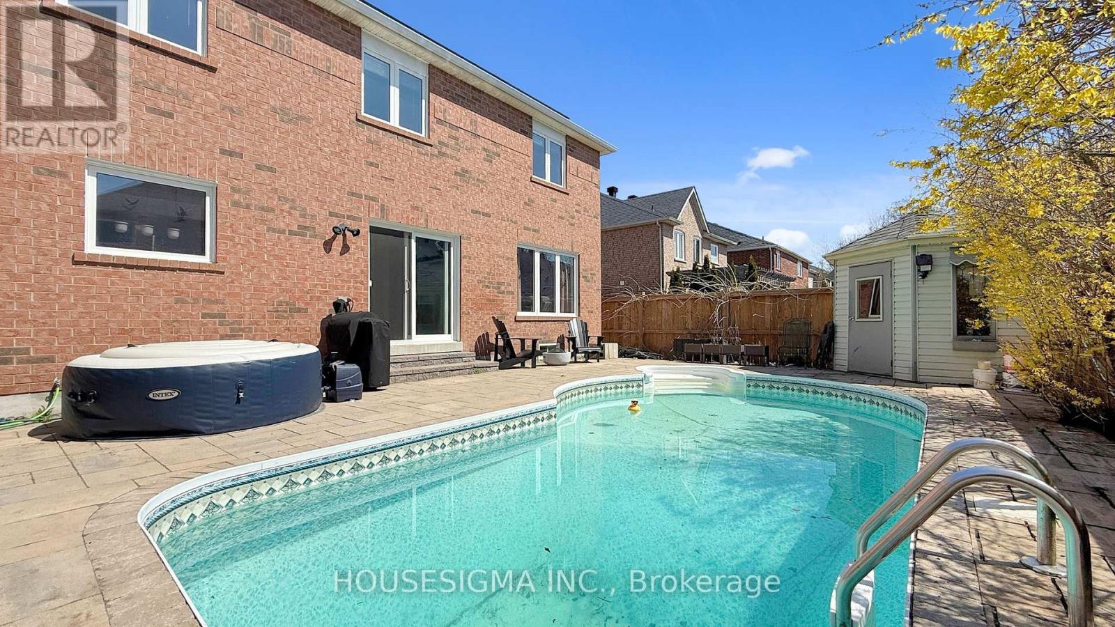 32 Willoughby Way, Halton Hills (Georgetown), Ontario  L7G 6C4 - Photo 37 - W13046758