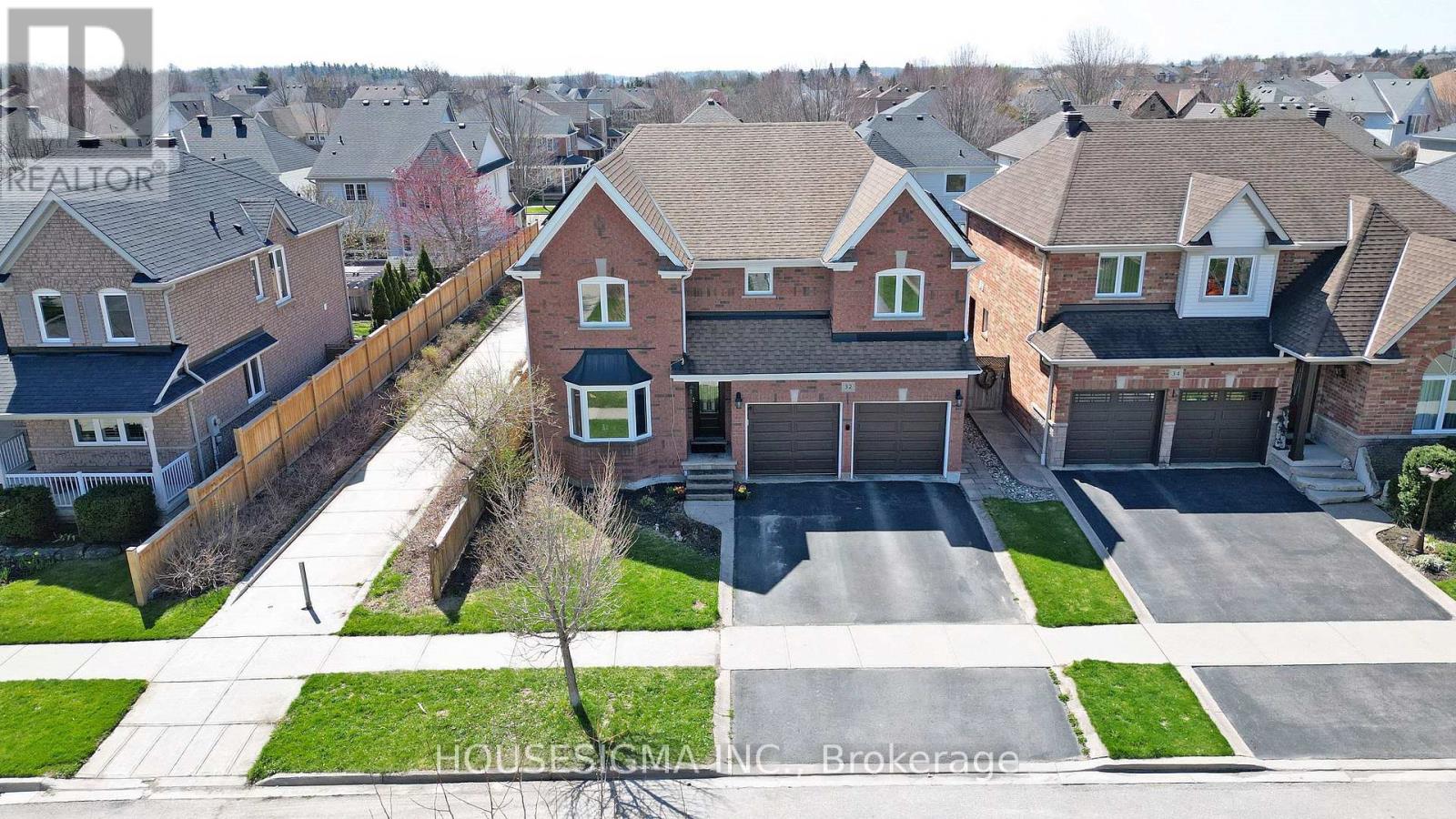 32 Willoughby Way, Halton Hills (Georgetown), Ontario  L7G 6C4 - Photo 41 - W13046758