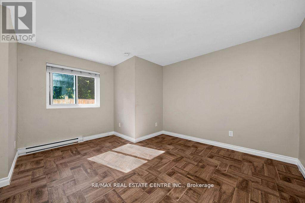 #2 Main Floor - 5 Ontario Street, Halton Hills (Georgetown), Ontario  L7G 3K5 - Photo 4 - W13047964